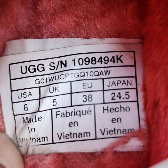 UGG FLUFF YEAH - Women's Sliper - SIZE 7.5 - Picture 8 of 8